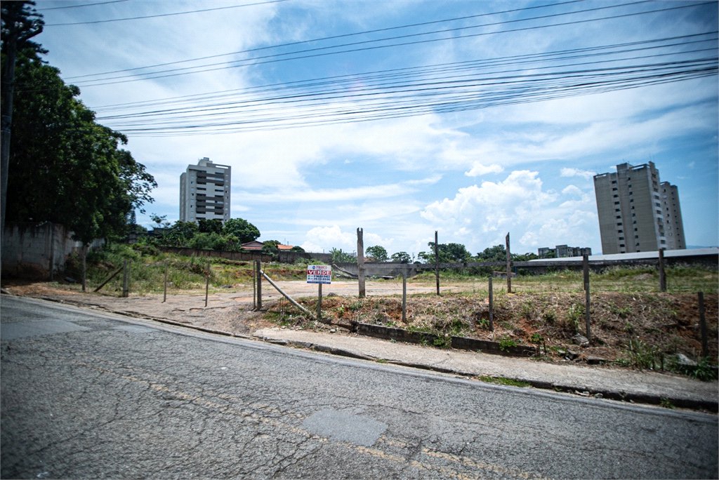 Área de Terra à venda em Jardim Paulista, Taubaté, SP