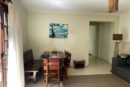 Sobrado à venda com 4 quartos, sendo 2 suítes, em Vila Maria Alta, São Paulo, SP
