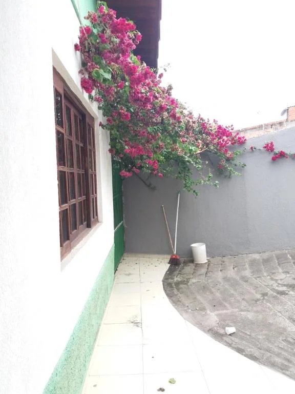 Casa à venda com 4 quartos, sendo 1 suíte, em Jardim Helga, São Paulo, SP