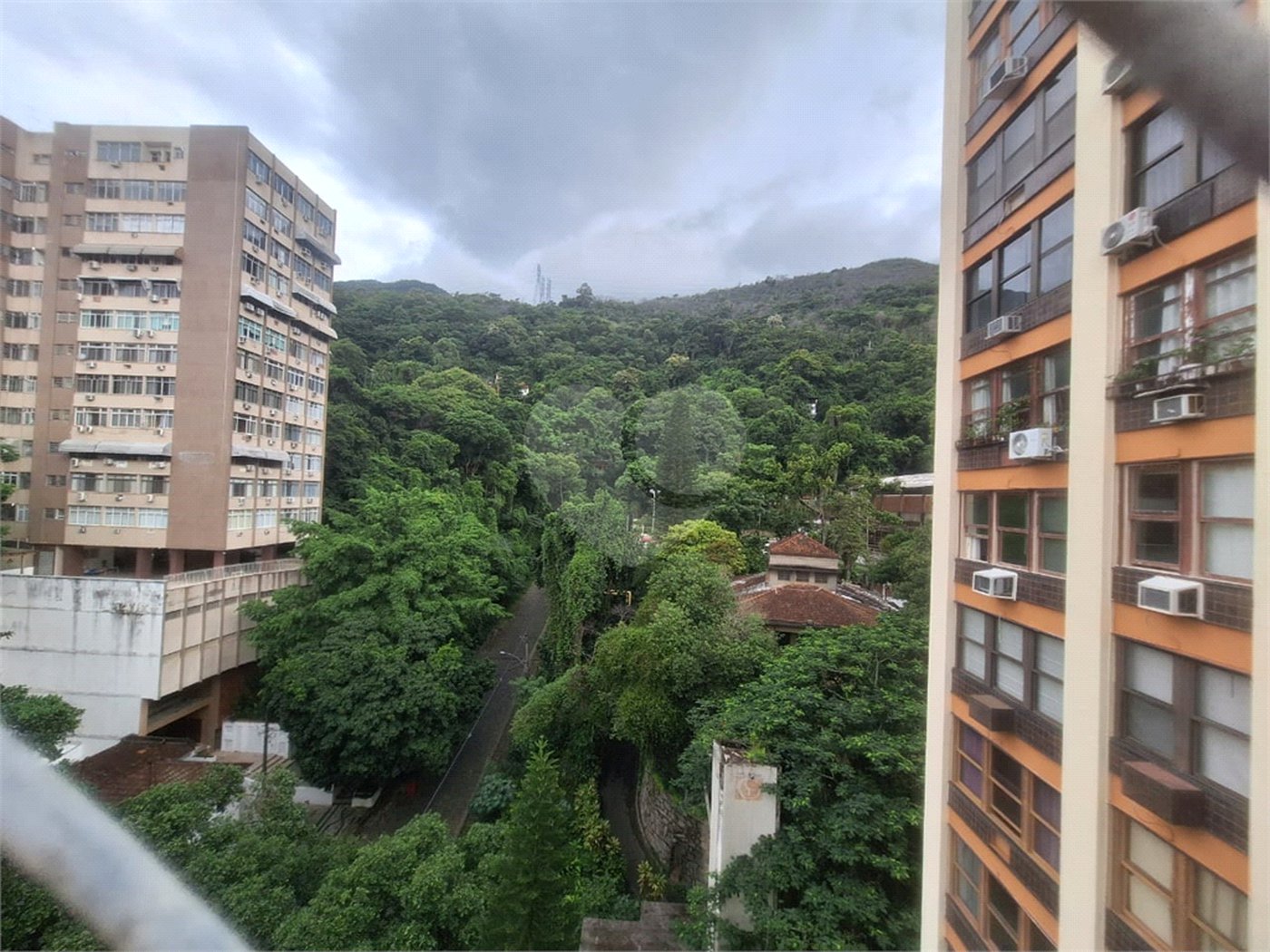 Apartamento à venda com 2 quartos, sendo 1 suíte,  em Tijuca, Rio de Janeiro, RJ