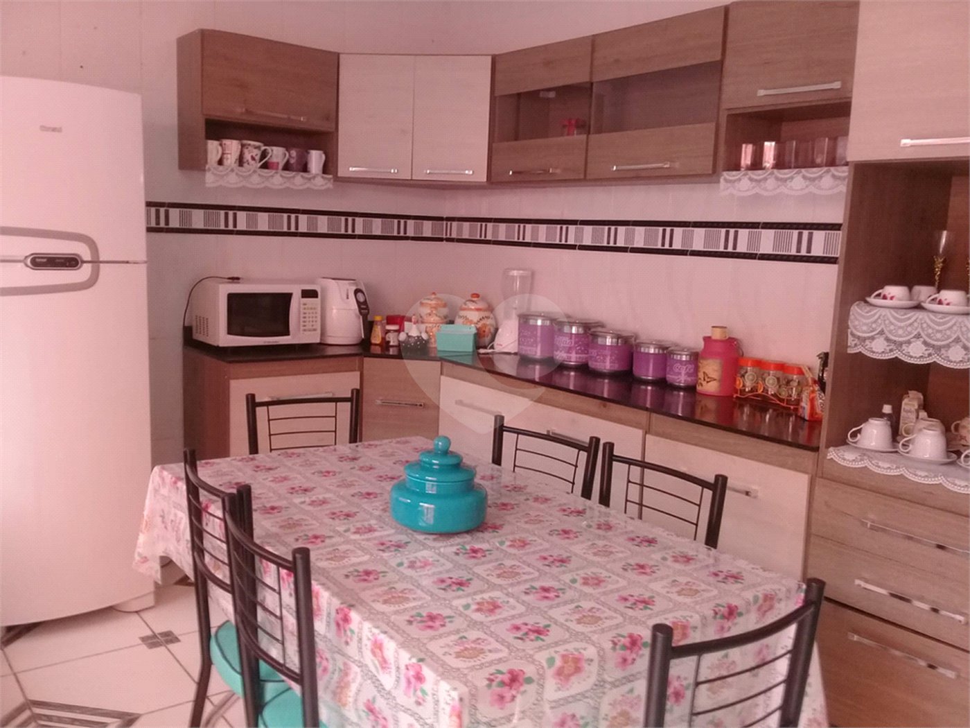 Sobrado à venda com 2 quartos, sendo 1 suíte, em Vila Barth, Itapetininga, SP