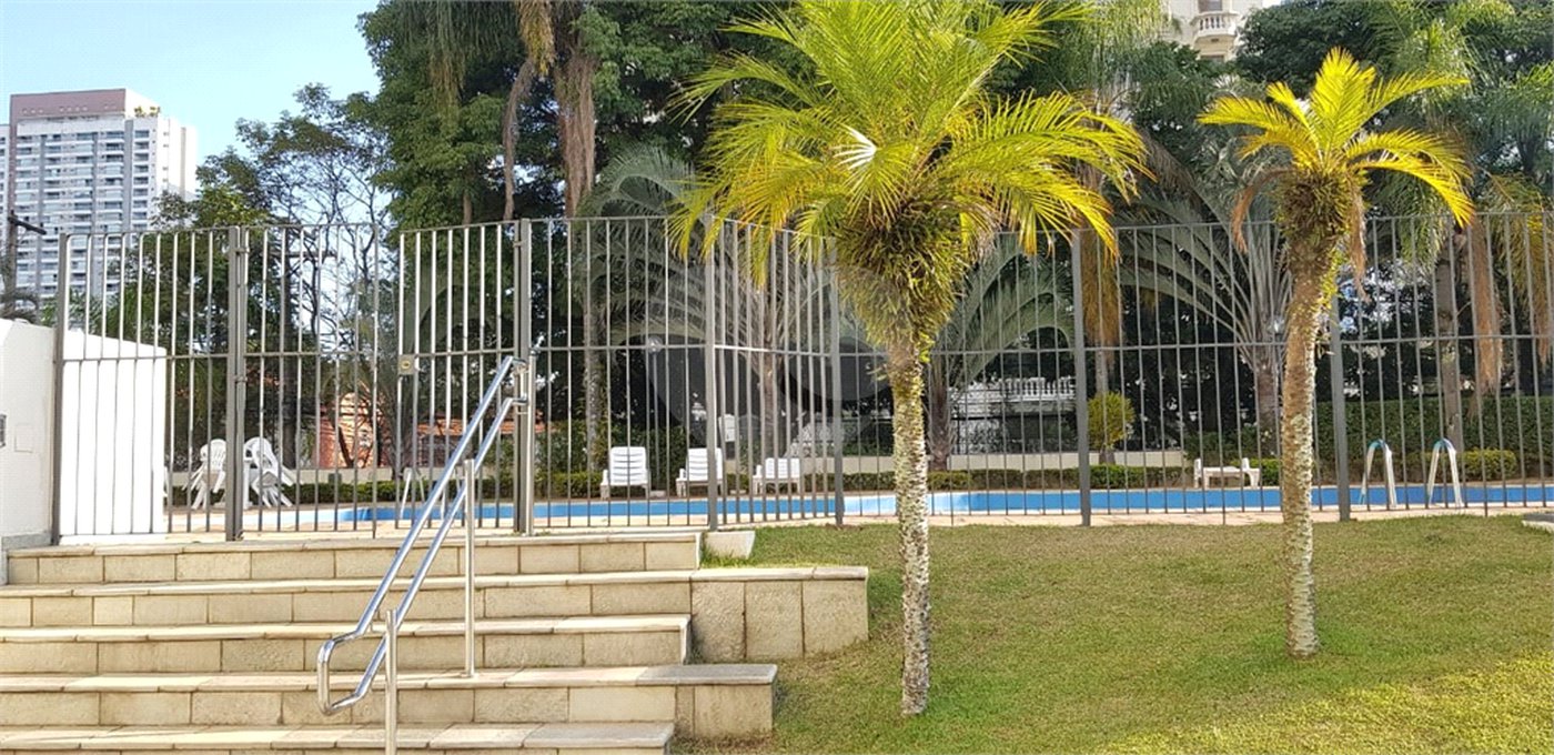 Apartamento à venda com 3 quartos, sendo 1 suíte, em Cidade Monções, São Paulo, SP