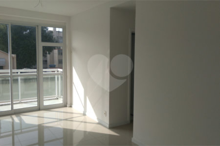 Apartamento à venda com 3 quartos, sendo 1 suíte,  em Vila Isabel, Rio de Janeiro, RJ