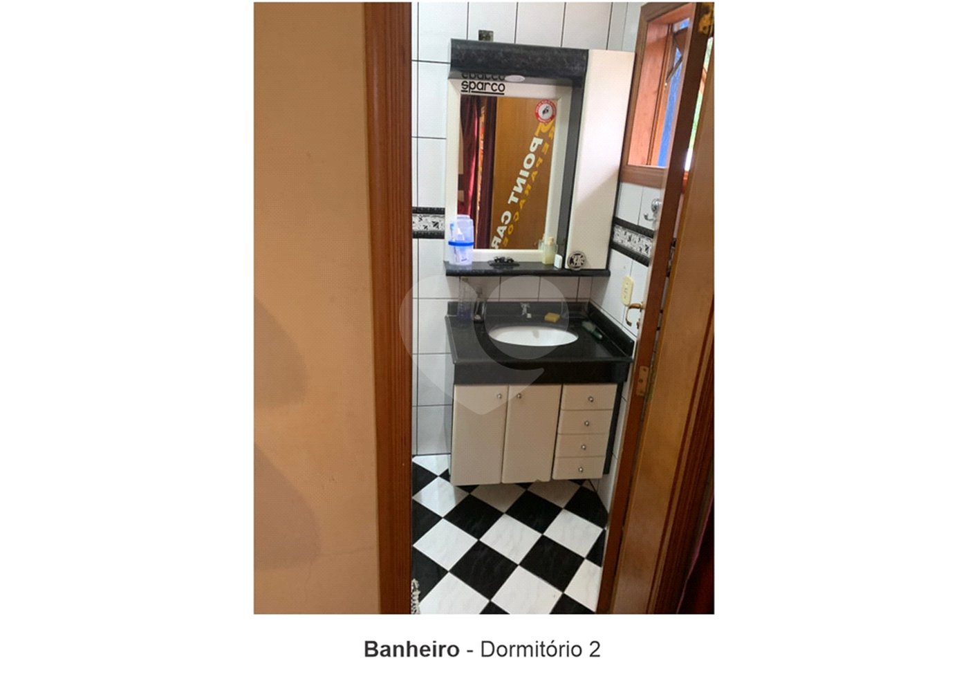 Casa à venda com 4 quartos, sendo 2 suítes, no condomínio Aruã, Mogi das Cruzes - SP