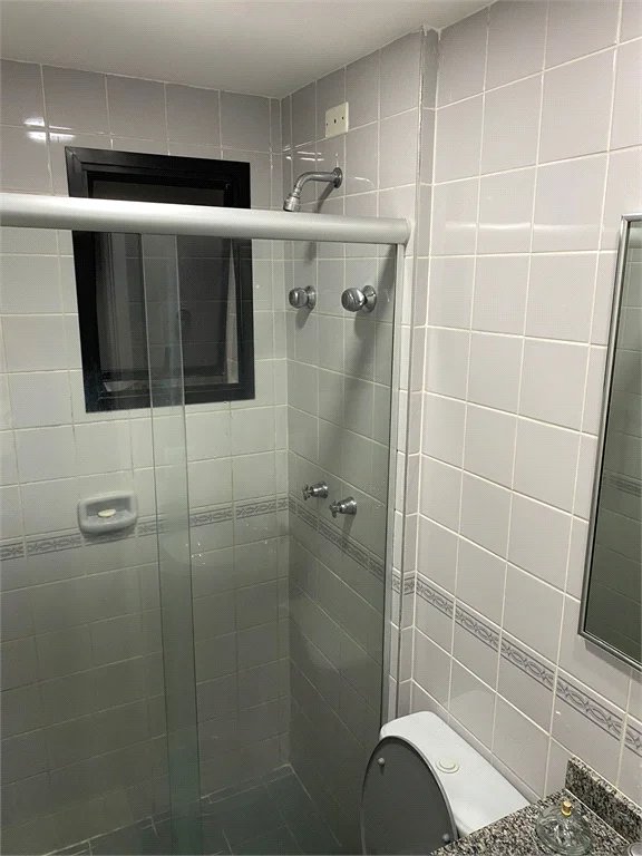 Apartamento à venda com 3 quartos, sendo 1 suíte,  em Vila Andrade, São Paulo, SP