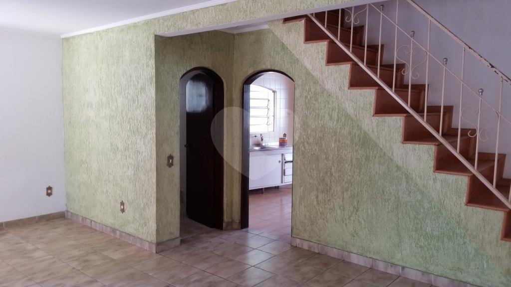 Sobrado à venda com 3 quartos, sendo 1 suíte, em Jardim Virginia Bianca, São Paulo, SP