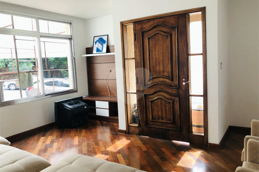 Sobrado à venda com 3 quartos, sendo 1 suíte, em Santana, São Paulo, SP