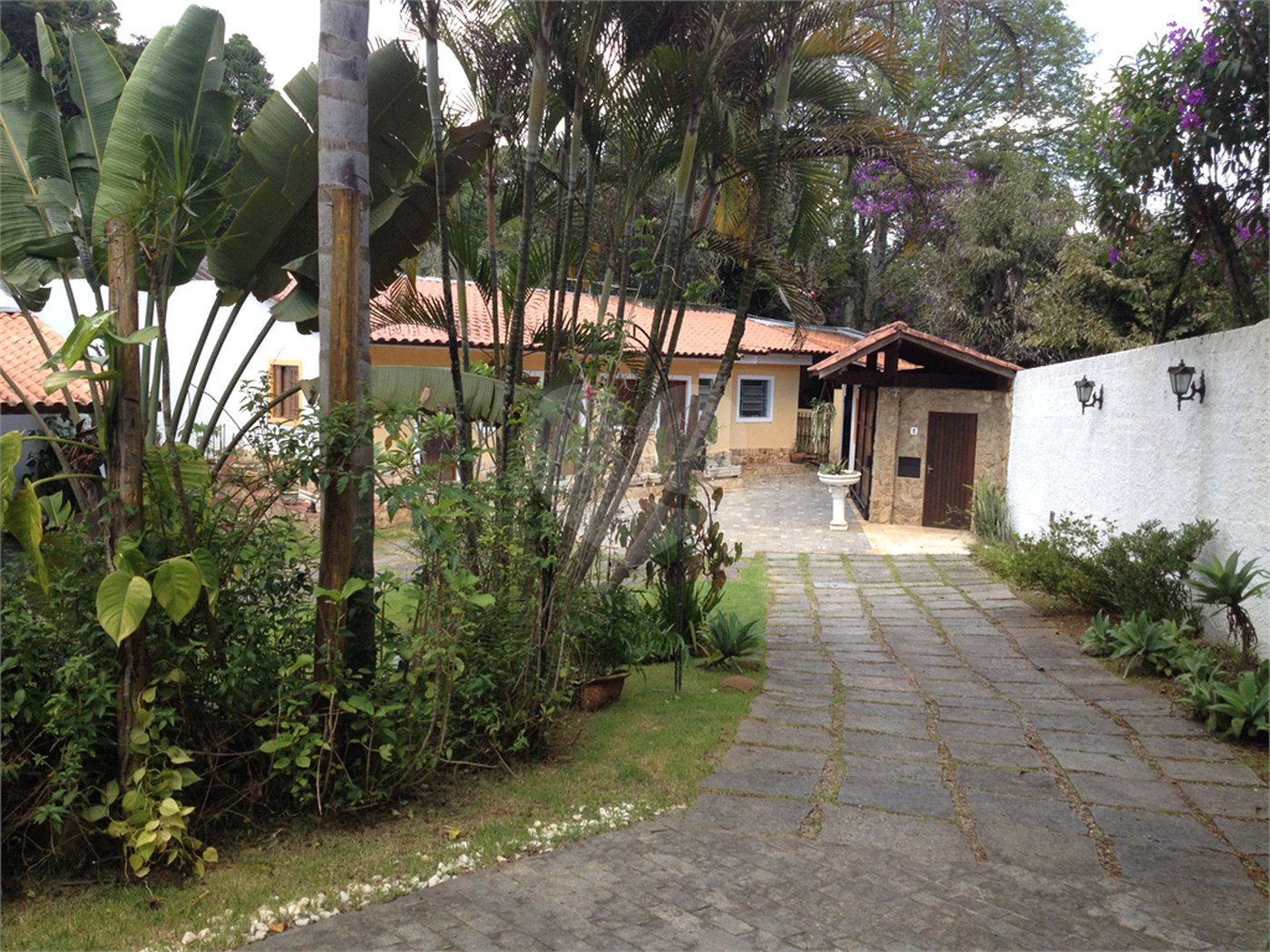 Casa à venda ou para alugar com 4 quartos, sendo 1 suíte, em Serra da Cantareira, Mairiporã, SP