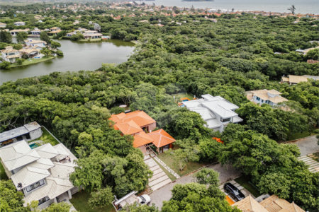 Casa à venda com 3 suítes em Manguinhos, Armação dos Búzios, RJ