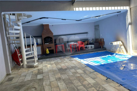 Sobrado à venda com 3 suítes em Vila Mazzei, São Paulo, SP