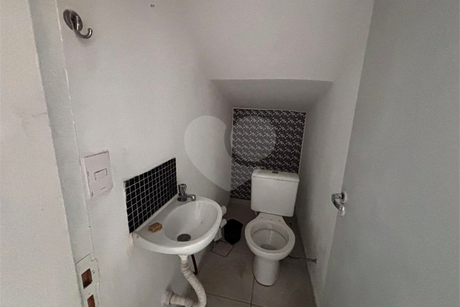 Sobrado à venda com 3 quartos em Vila Dom Pedro Ii, São Paulo, SP