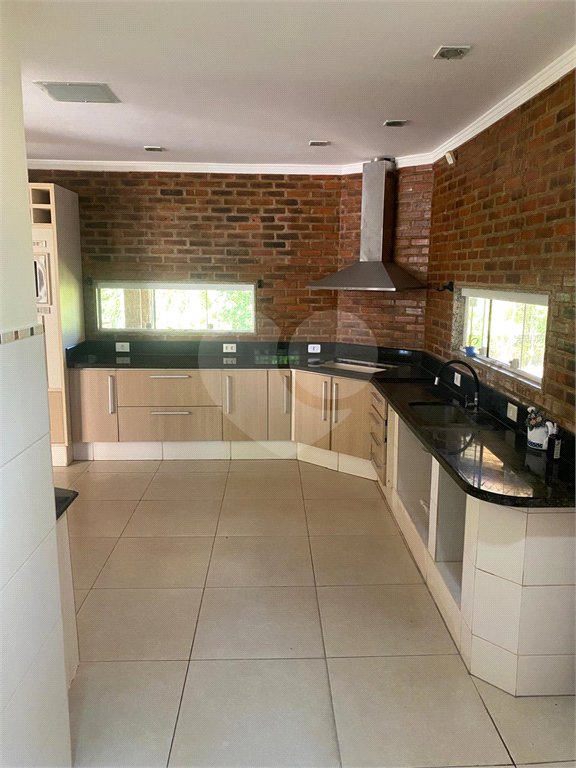 Casa à venda com 4 quartos, sendo 2 suítes, em Ubatiba, Maricá, RJ