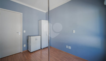 Casa à venda com 3 quartos, sendo 1 suíte, no condomínio Queluz Vita - Casas, Cotia - SP