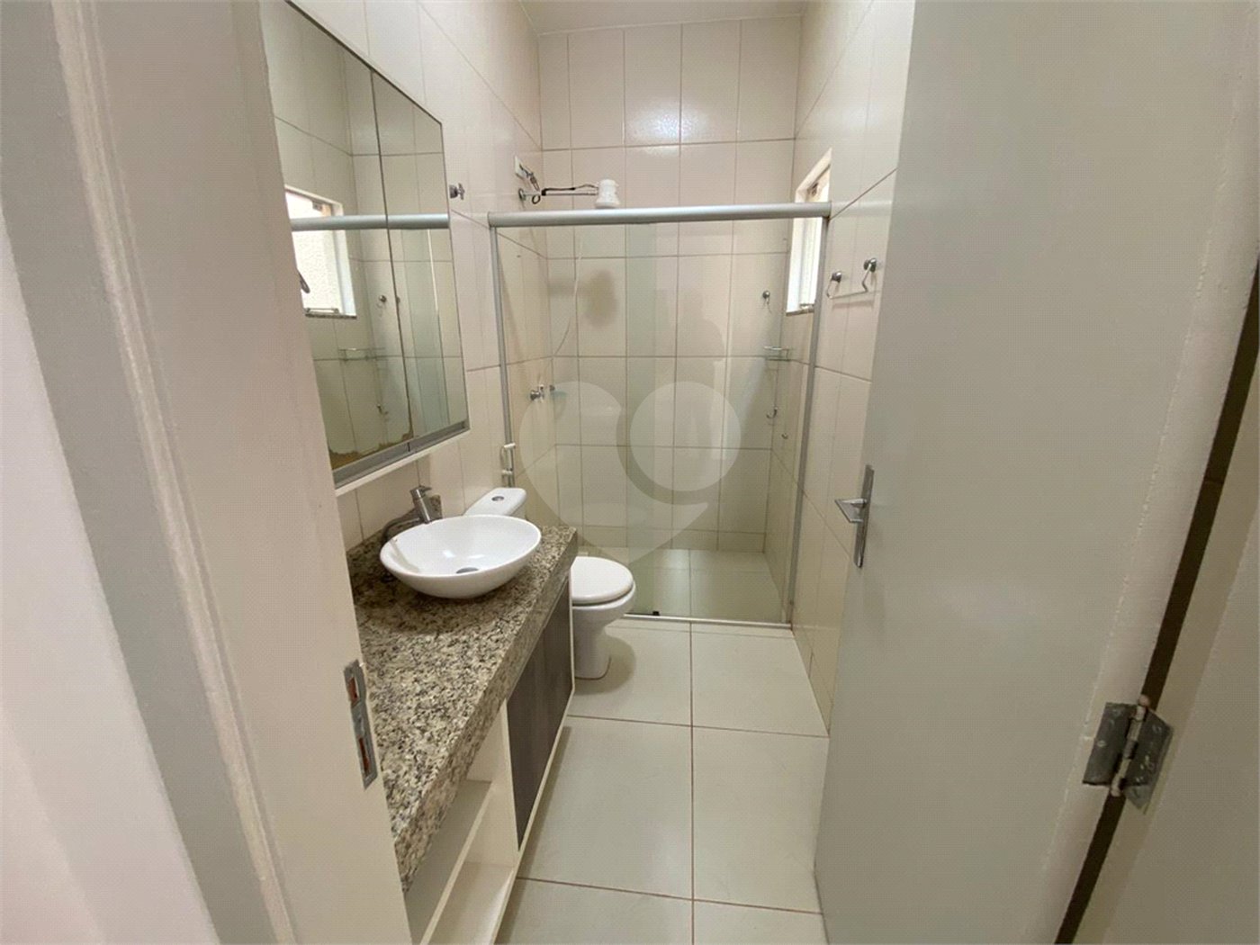Casa à venda com 3 quartos, sendo 1 suíte,  em Jardim Jamaica, Ponta Porã, MS