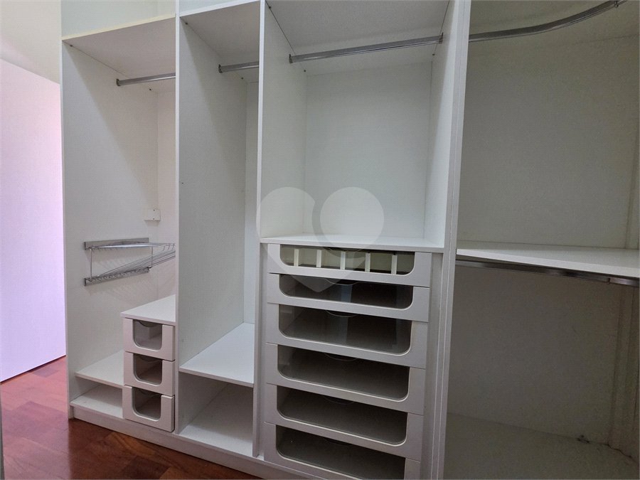 Casa para alugar com 3 suítes no condomínio Residencial Villa dos Inglezes, Sorocaba - SP