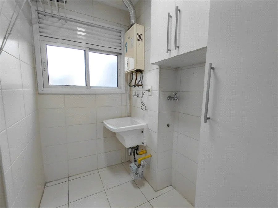 Apartamento à venda com 2 quartos, sendo 1 suíte,  em Pinheiros, São Paulo, SP
