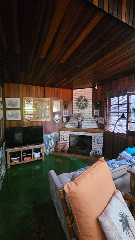 Casa Térrea à venda com 4 quartos, sendo 1 suíte, em Jardim Centenário, Atibaia, SP
