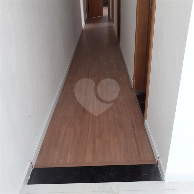 Terreno à venda com 3 suítes no condomínio Residencial Veneza, Mogi das Cruzes - SP