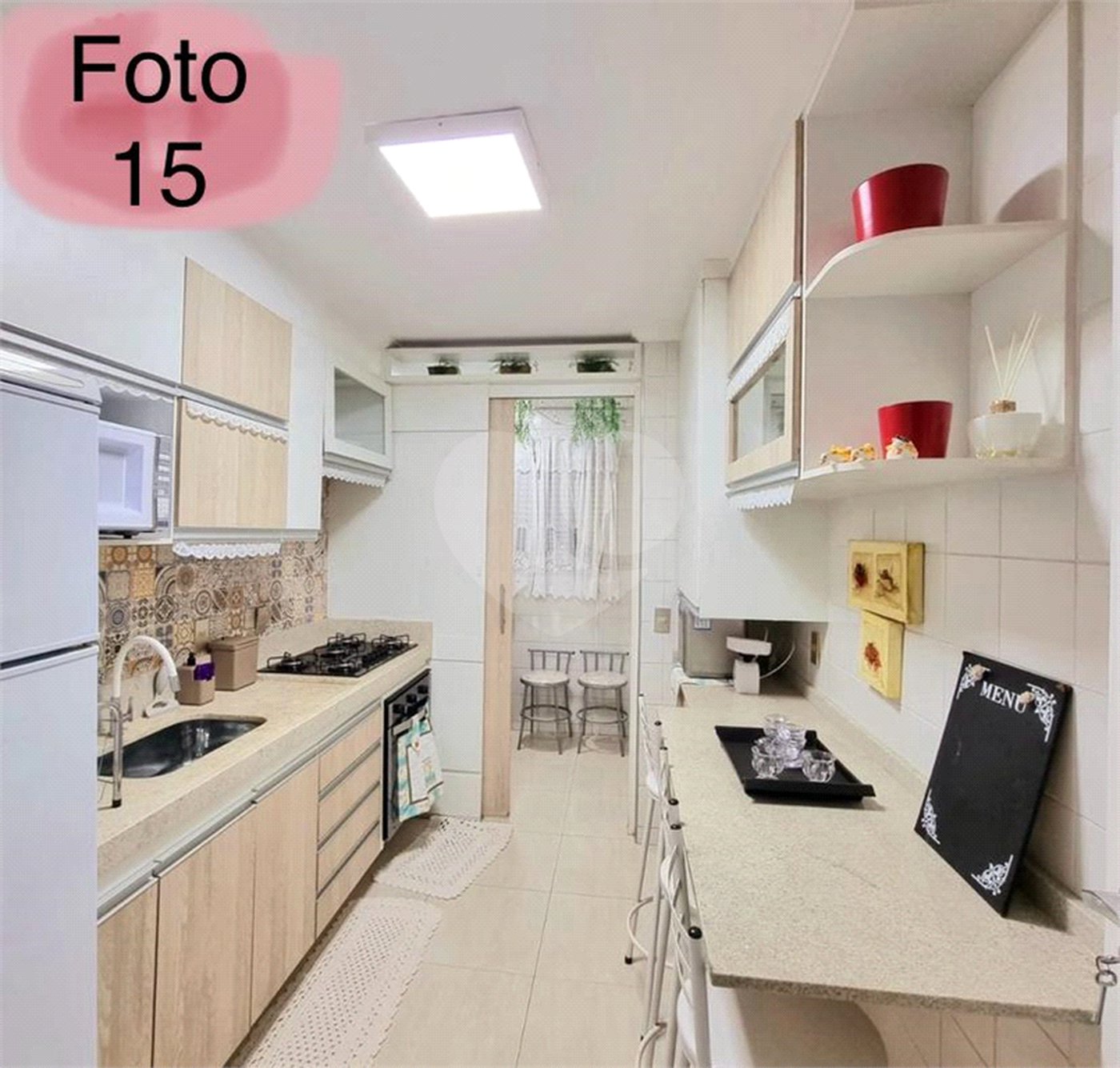Apartamento à venda com 3 quartos, sendo 1 suíte, em Vila Nova Cidade Universitária, Bauru, SP