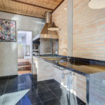 Casa à venda com 4 suítes no condomínio Ville de Marseille, São Paulo - SP