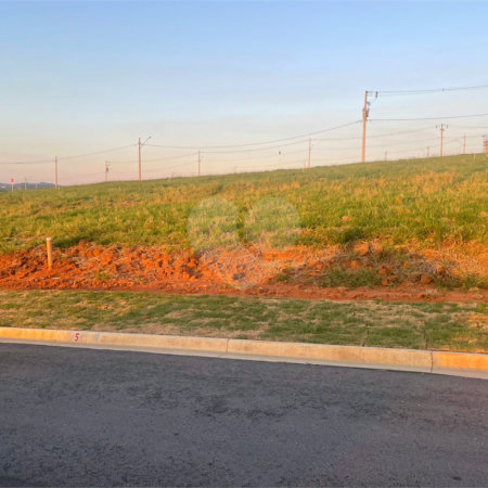 Terreno à venda no condomínio Elementum, Atibaia - SP
