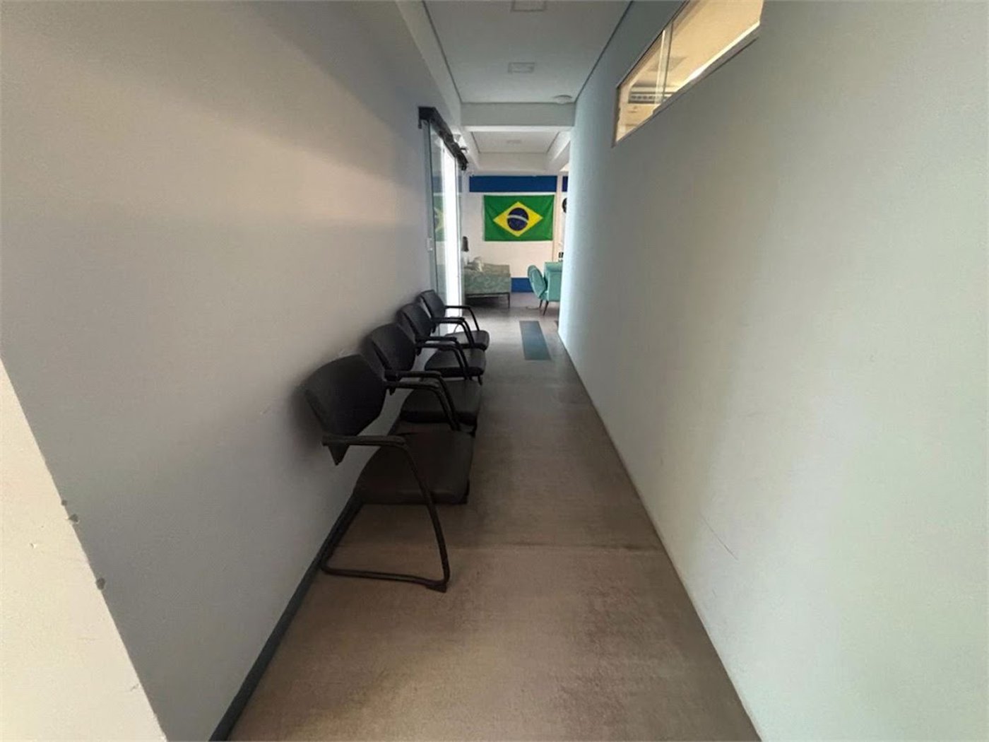 Sala Comercial para venda e locação, Estuário, Santos - SA0057.