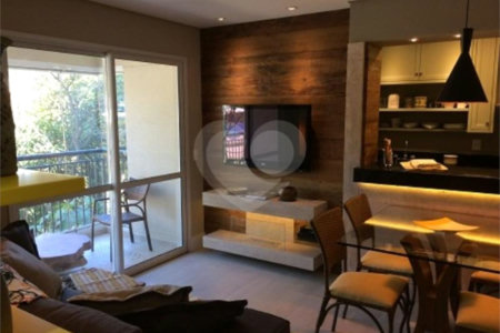 Apartamento à venda com 1 suíte em Jardim Leonor, São Paulo, SP