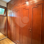 Casa à venda com 5 quartos, sendo 2 suítes,  no condomínio Village D'avignon, Sorocaba - SP