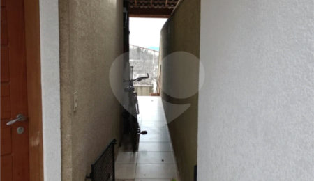 Casa à venda com 2 suítes em Jardim das Cerejeiras, Atibaia, SP