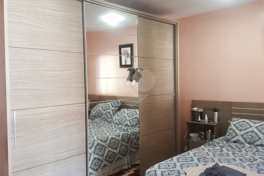 Sobrado à venda com 2 quartos em Tremembé, São Paulo, SP