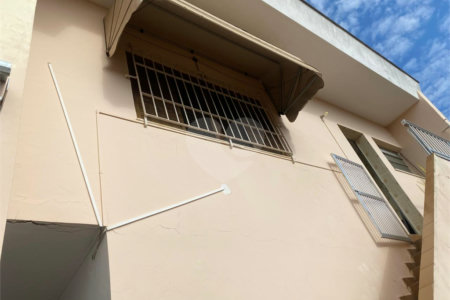 Casa à venda com 5 quartos, sendo 3 suítes, em Vila Rosália, Guarulhos, SP