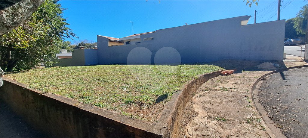 Terreno à venda no Parque Fehr – Segurança, qualidade de vida e natureza em perfeita harmonia!