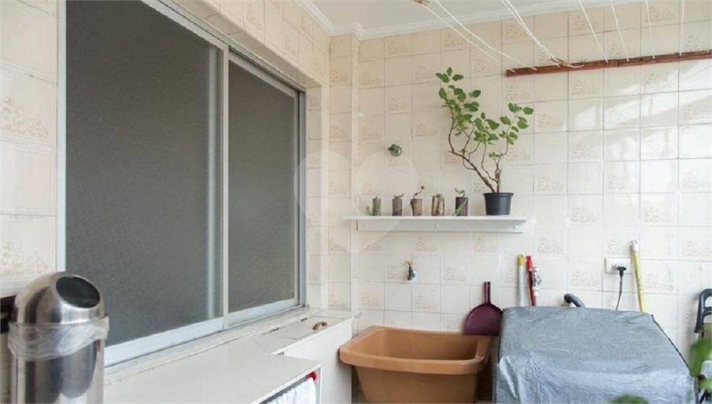 Apartamento à venda com 3 quartos, sendo 1 suíte, em Jardim Guimarães, Guarulhos, SP
