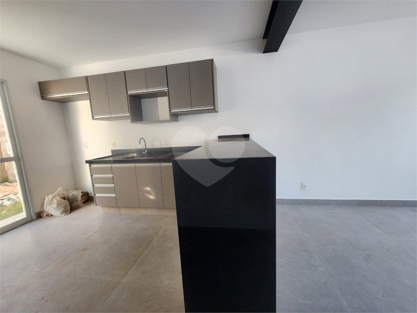 Casa de Vila à venda com 3 quartos, sendo 1 suíte,  em João Xxiii, Vinhedo, SP