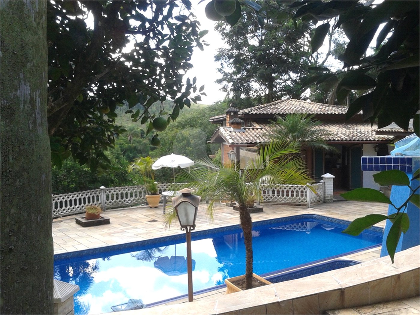 Casa à venda com 4 suítes no condomínio Sausalito, Mairiporã - SP