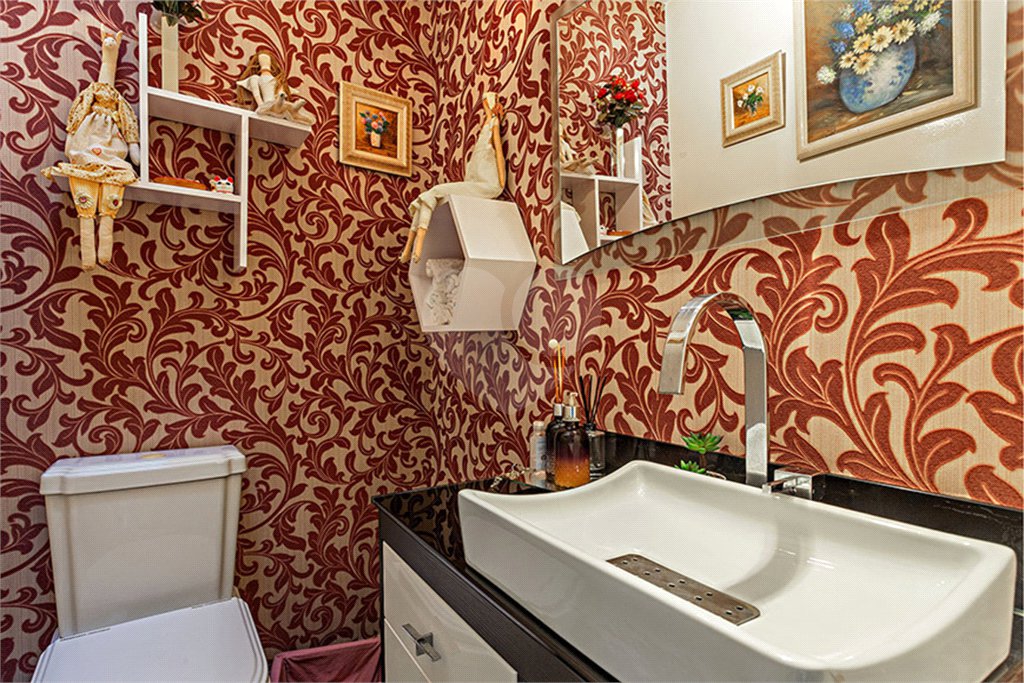 Casa Térrea à venda com 3 quartos, sendo 2 suítes, em Jardim Prudência, São Paulo, SP