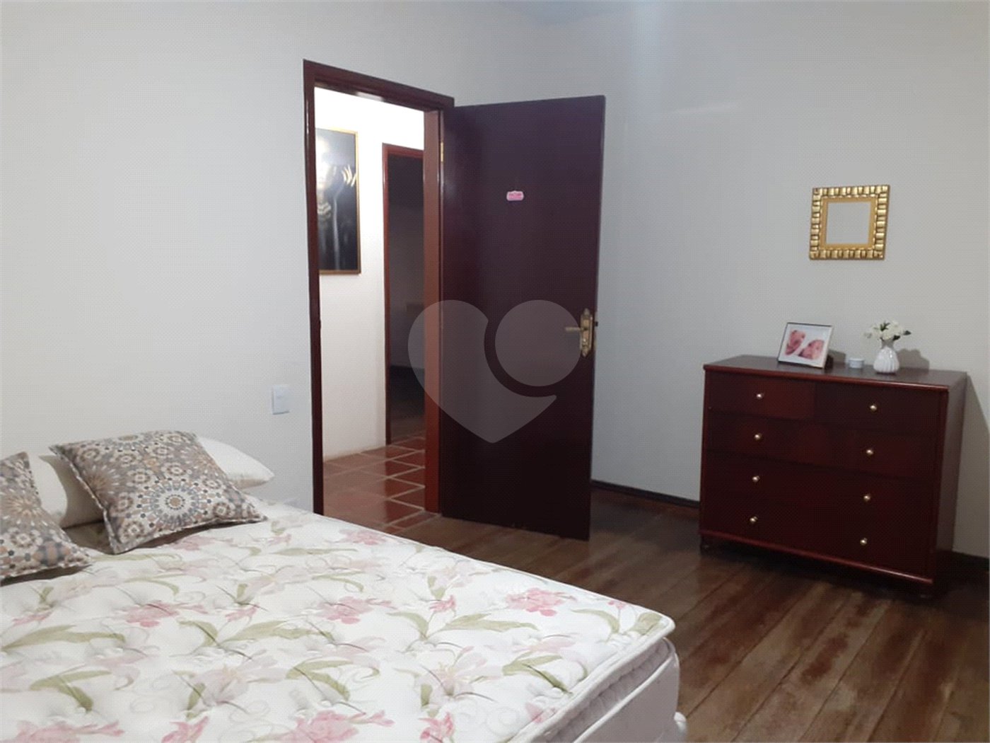 Casa à venda com 8 quartos, sendo 2 suítes, em Serra da Cantareira, Mairiporã, SP