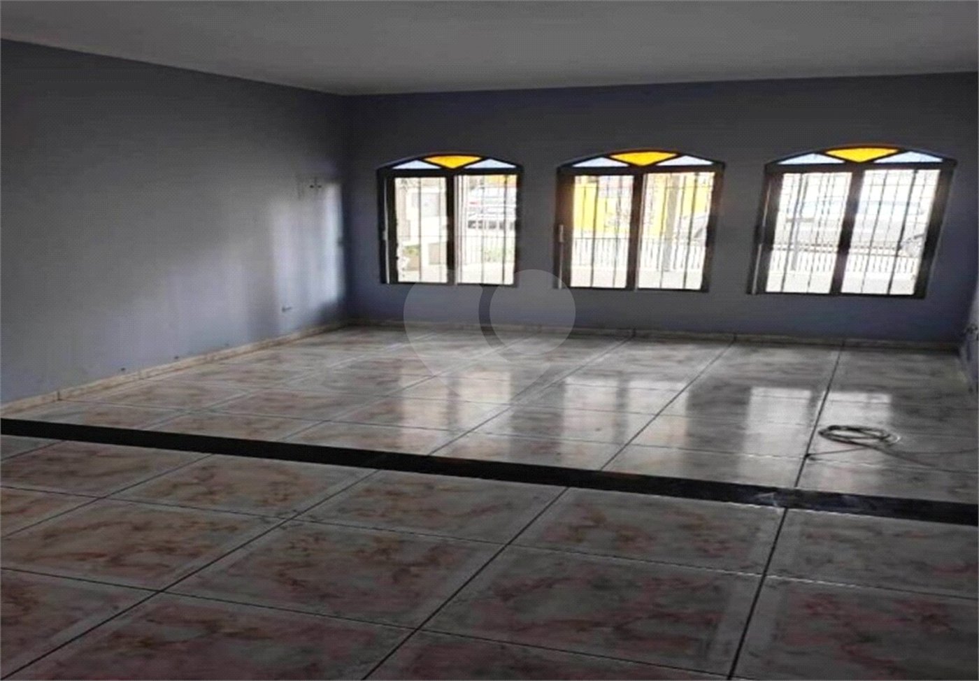 Sobrado à venda com 3 quartos, sendo 1 suíte, em Parada Inglesa, São Paulo, SP