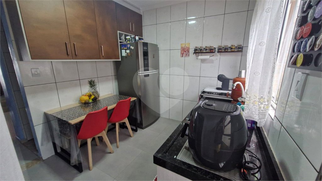 Sobrado à venda com 2 quartos em Cidade São Mateus, São Paulo, SP