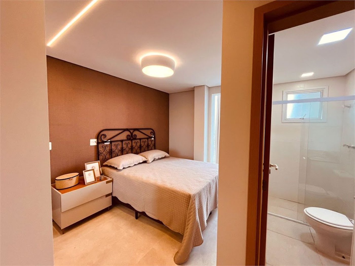 Apartamento com 3 dormitórios à venda, 285 m² por R$ 3.490.000,00 - Jardim Virginia - Guarujá/SP