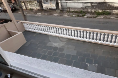 Sobrado à venda com 2 quartos em Km 18, Osasco, SP