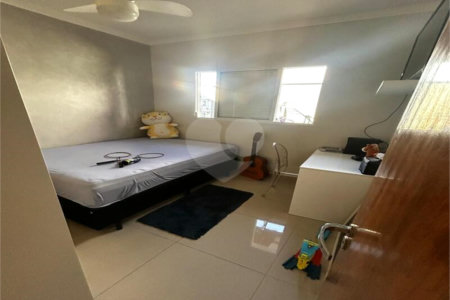 Casa à venda com 2 quartos, sendo 1 suíte, em Jardim Wanel Ville V, Sorocaba, SP