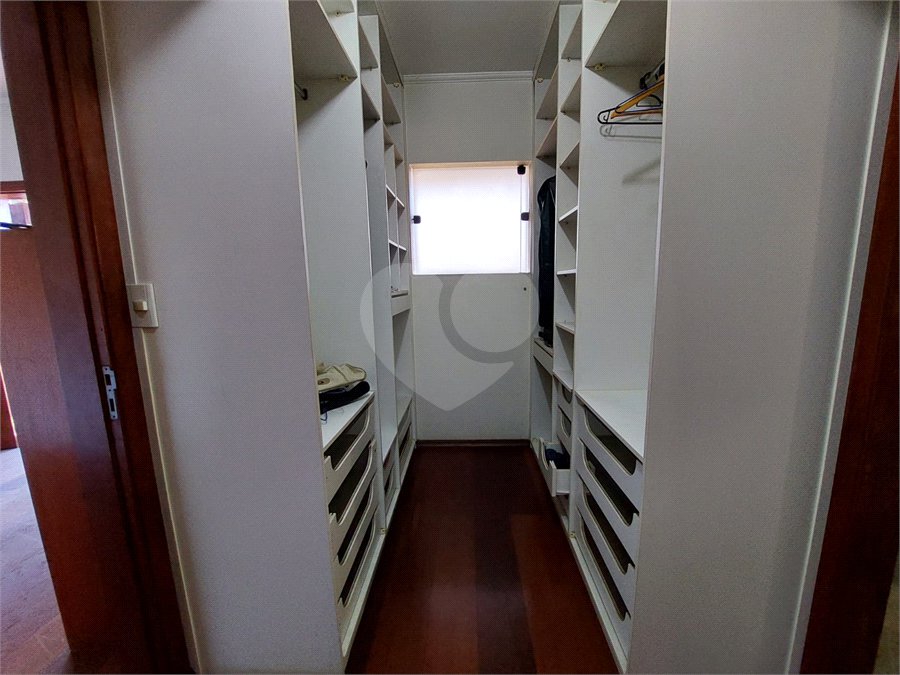 Casa à venda com 4 suítes em City América, São Paulo, SP