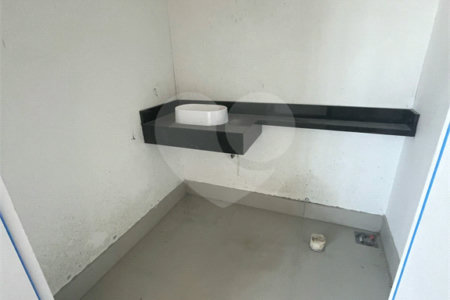 Prédio à venda em Vila Martins, Mogi das Cruzes, SP