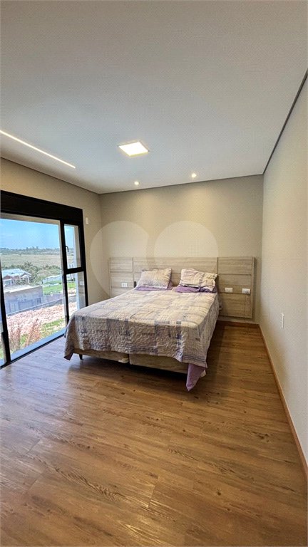 Casa à venda com 4 suítes no condomínio Village Ipanema 1, Araçoiaba da Serra - SP