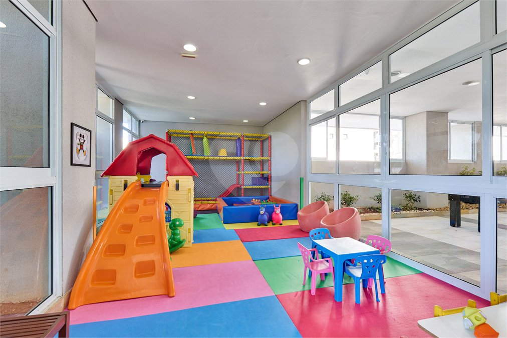 Apartamento à venda com 2 quartos, sendo 1 suíte, em Santo Amaro, São Paulo, SP