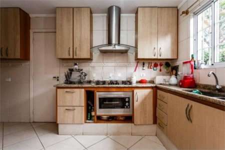 Linda casa próximo a praça MMDC Butantã