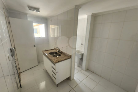 Apartamento à venda com 3 quartos, sendo 1 suíte,  no Centro, São Bernardo do Campo, SP