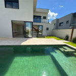 Casa à venda com 4 suítes no condomínio Villas do Golf, Itu - SP