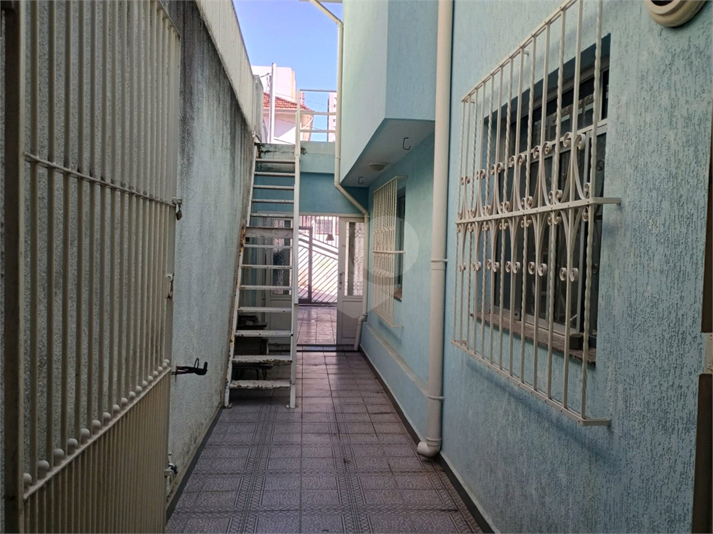 Sobrado à venda com 4 suítes em Santana, São Paulo, SP